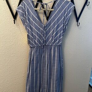 Brand:Universal Thread New sleeveless dress